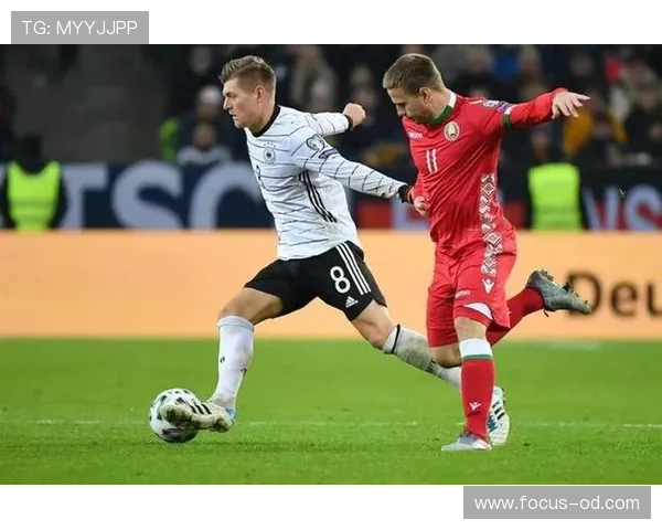 德容vs托尼·克罗斯：传球风格差异与战术适配性分析